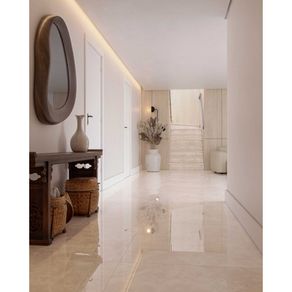 AMBIENTE_OLIMPO-BEGE-POL_90X90-768x960